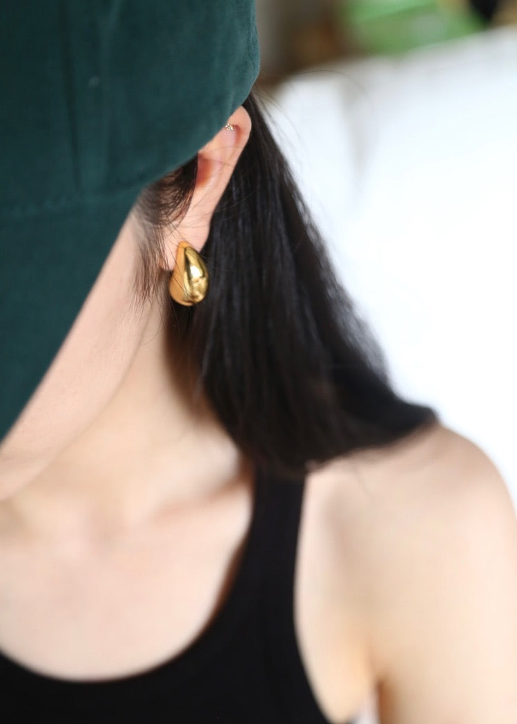 Eve hoops