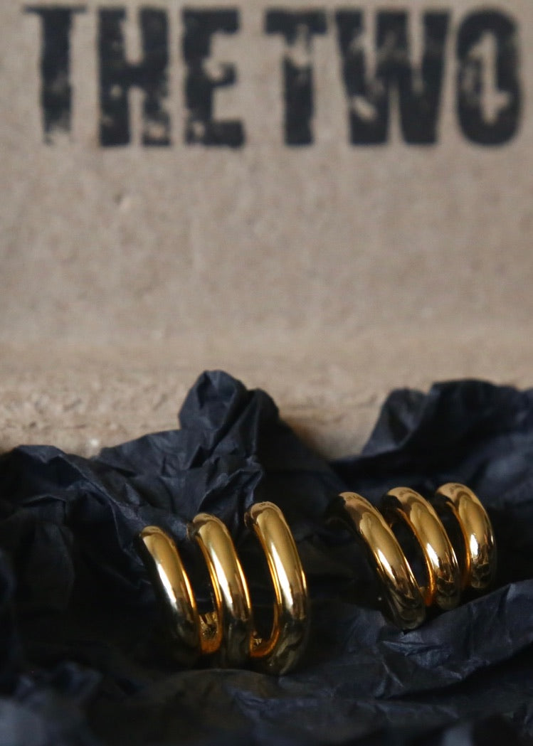 Fransesca studs