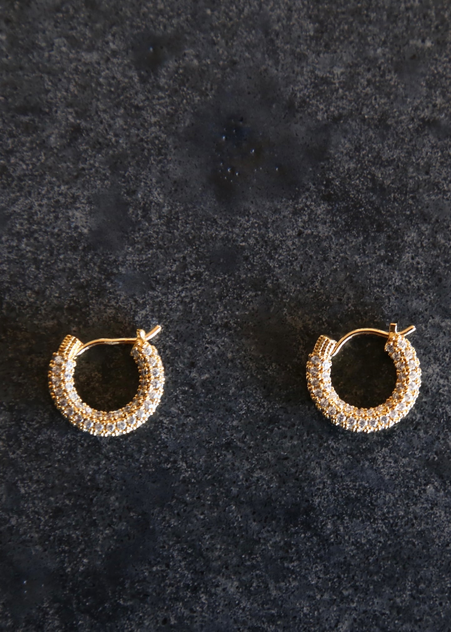 Astrid hoops