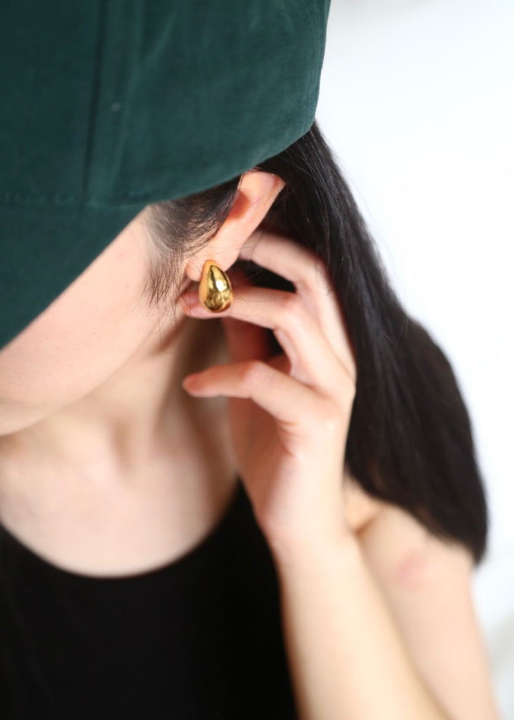 Eve hoops