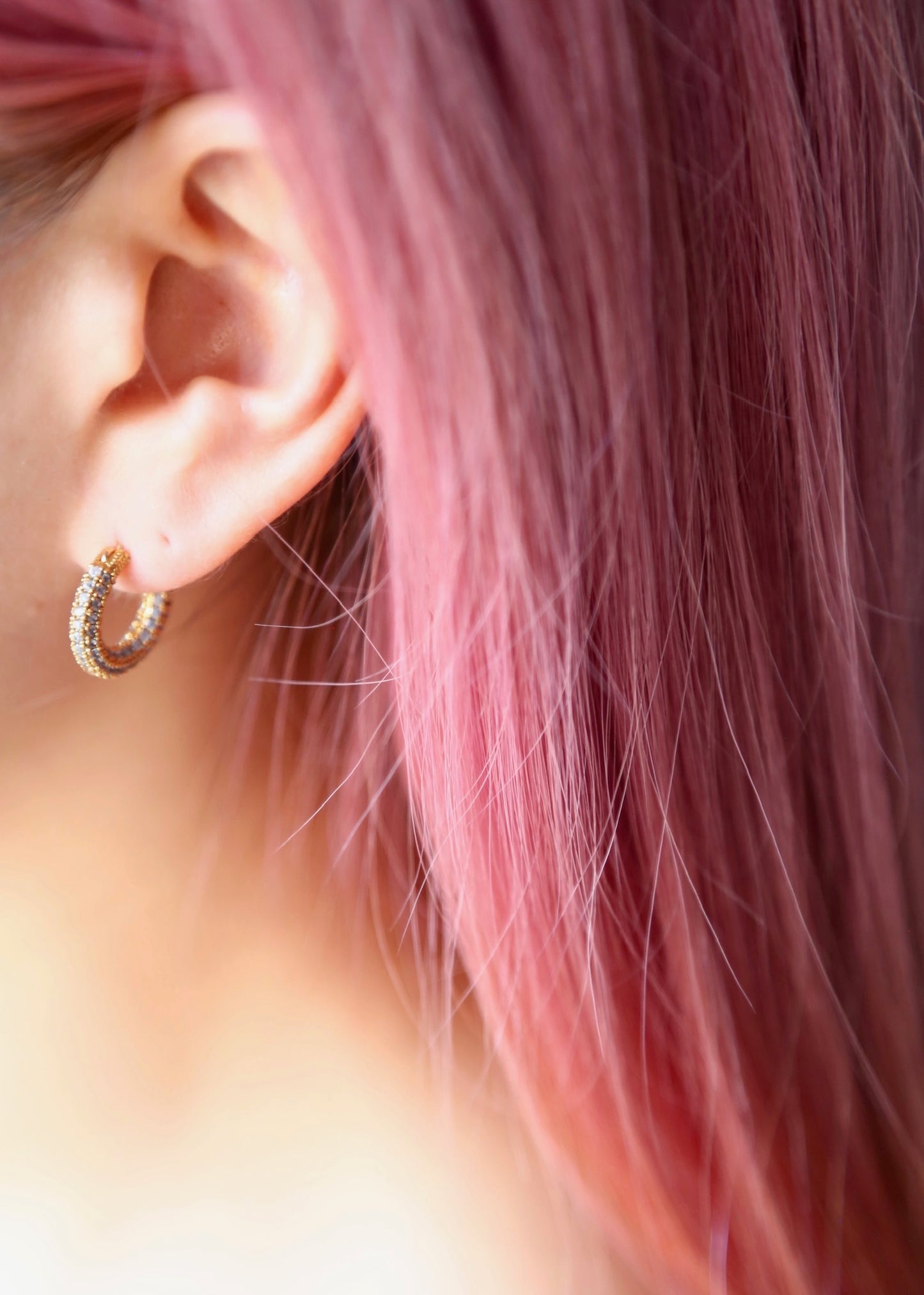 Astrid hoops