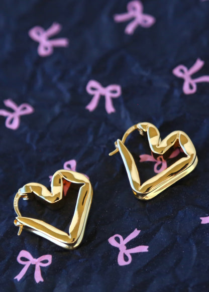 Elvira hoops