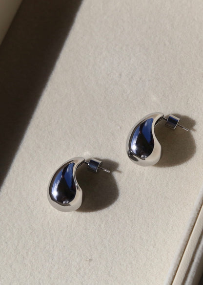 Eve hoops