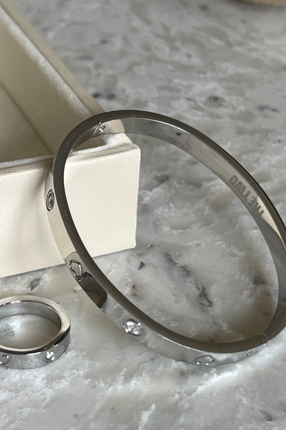 Lena Bangle