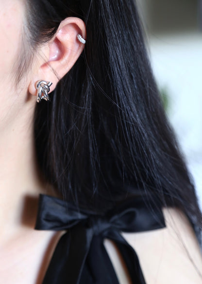 Gia studs